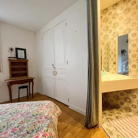 Confortable Chez Particulier Avec Salle De Bain Privee * ナント